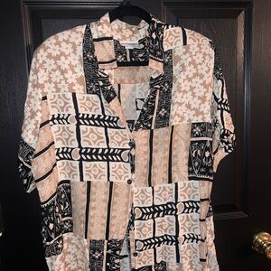 Alfred Dunner Black and Tan Patterned Blouse